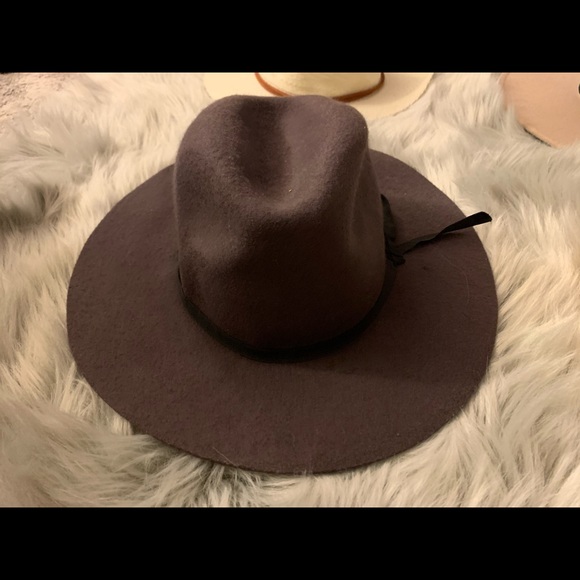 Gray fedora - Picture 2 of 2
